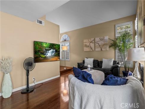 80 Almador , Irvine, CA