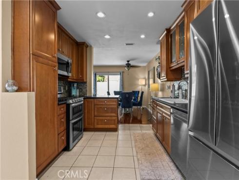 80 Almador , Irvine, CA
