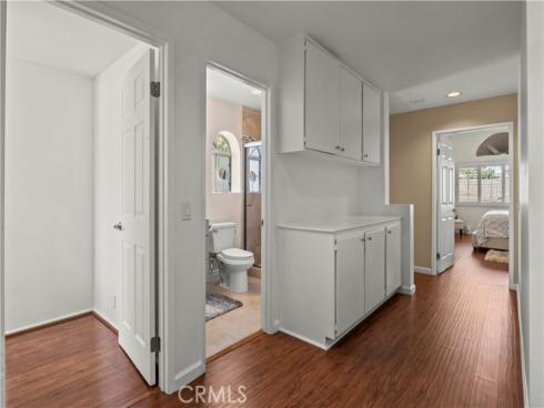 80 Almador , Irvine, CA
