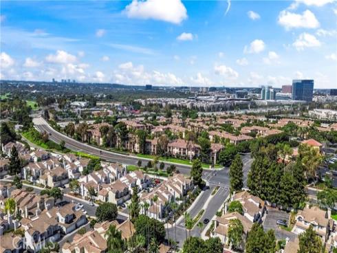 80 Almador , Irvine, CA