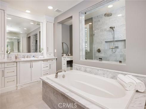 104 Shady Arbor , Irvine, CA