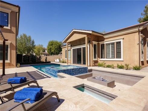 104 Shady Arbor , Irvine, CA