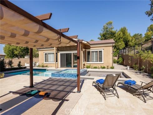 104 Shady Arbor , Irvine, CA