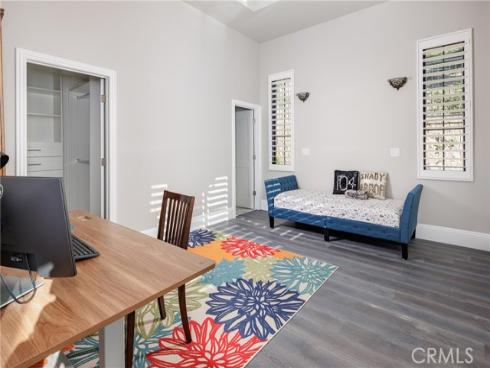 104 Shady Arbor , Irvine, CA