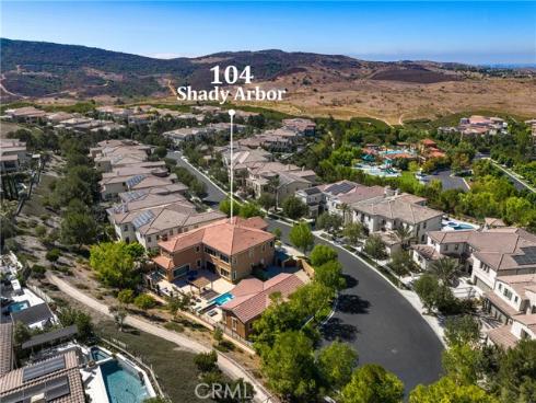104 Shady Arbor , Irvine, CA