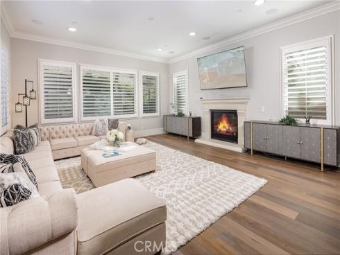 104 Shady Arbor , Irvine, CA