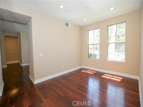 129 Chantilly , Irvine, CA