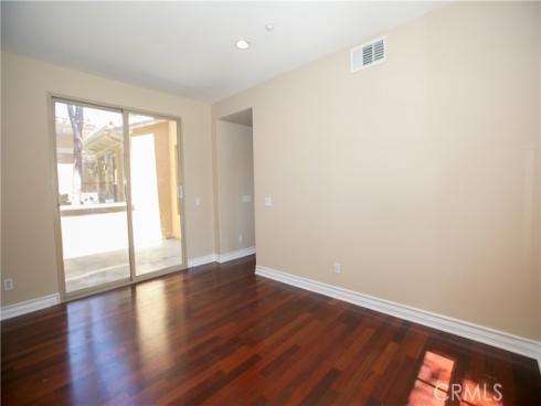 129 Chantilly , Irvine, CA