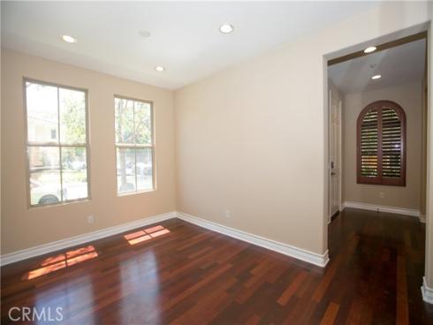 129 Chantilly , Irvine, CA