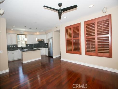 129 Chantilly , Irvine, CA