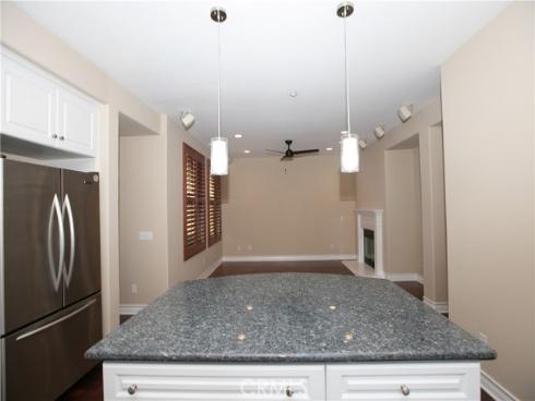 129 Chantilly , Irvine, CA