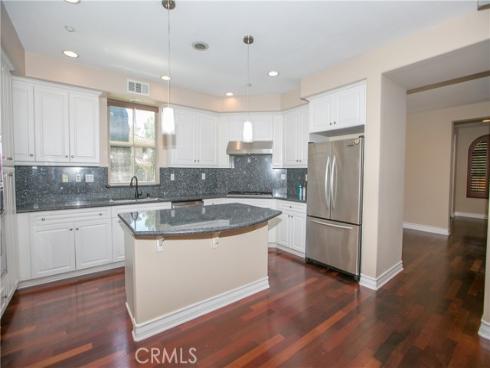 129 Chantilly , Irvine, CA