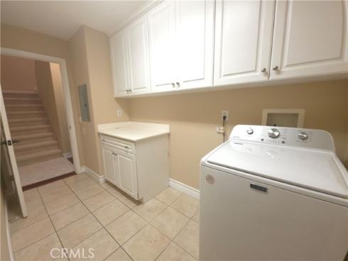 129 Chantilly , Irvine, CA