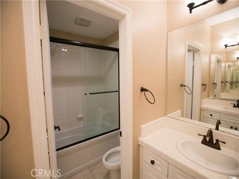 129 Chantilly , Irvine, CA