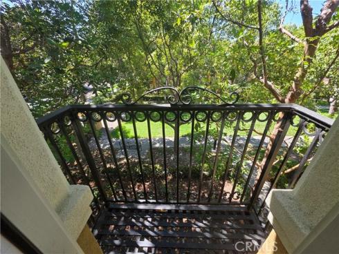 129 Chantilly , Irvine, CA