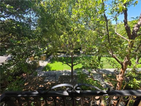 129 Chantilly , Irvine, CA