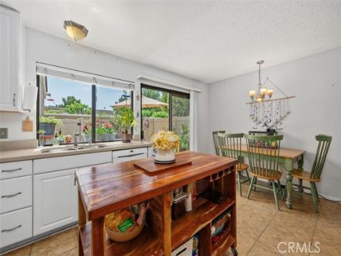 14 Greenleaf , Irvine, CA