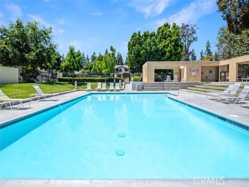 14 Greenleaf , Irvine, CA