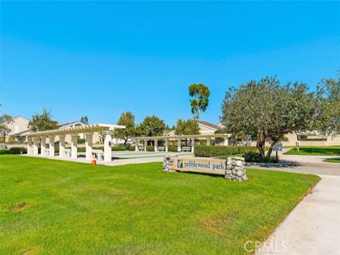 14 Greenleaf , Irvine, CA