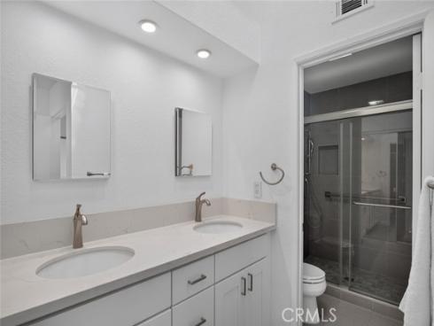122 Almador , Irvine, CA