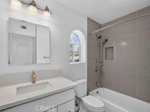 122 Almador , Irvine, CA
