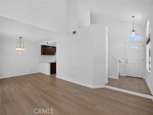 122 Almador , Irvine, CA