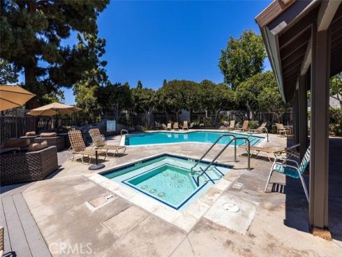 306 Orange Blossom , Irvine, CA
