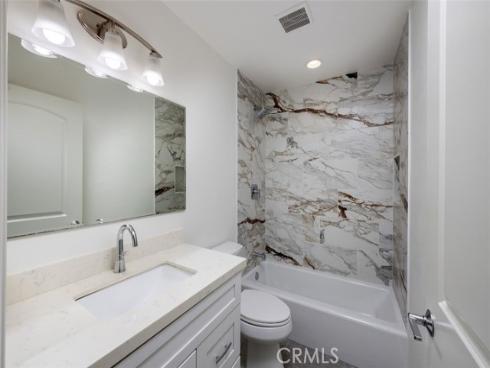 306 Orange Blossom , Irvine, CA