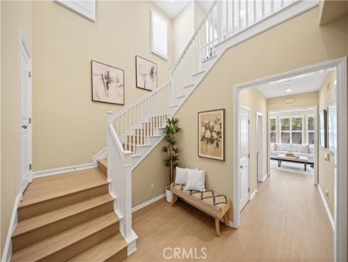 190 Crescent Moon , Irvine, CA