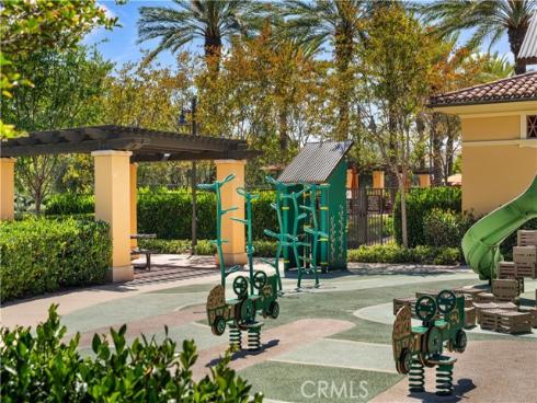 190 Crescent Moon , Irvine, CA