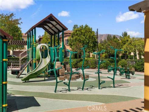 190 Crescent Moon , Irvine, CA