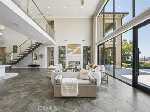 109 Dry Creek, Irvine, CA