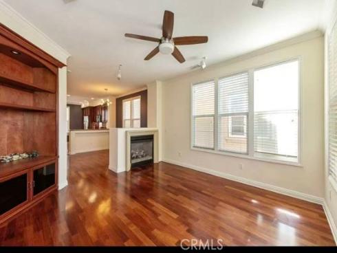 12 Tall Oak , Irvine, CA