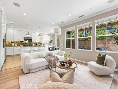 259 Rodeo , Irvine, CA