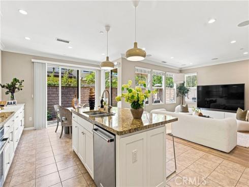 259 Rodeo , Irvine, CA