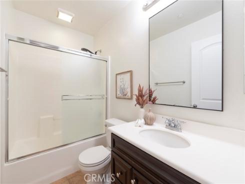 94 Hedge Bloom , Irvine, CA