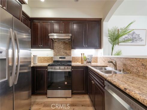 94 Hedge Bloom , Irvine, CA