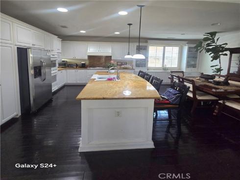 6 Saintsbury , Irvine, CA