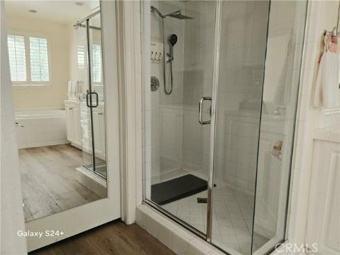 6 Saintsbury , Irvine, CA