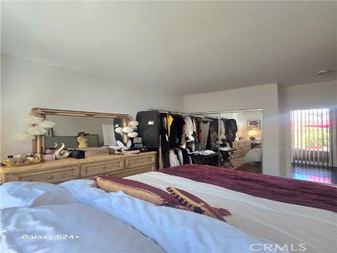 6 Saintsbury , Irvine, CA