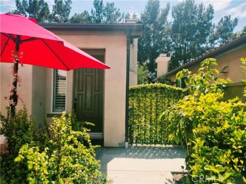 6 Saintsbury , Irvine, CA