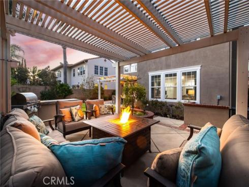 14 Buellton , Irvine, CA