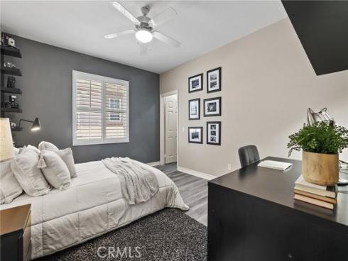 14 Buellton , Irvine, CA