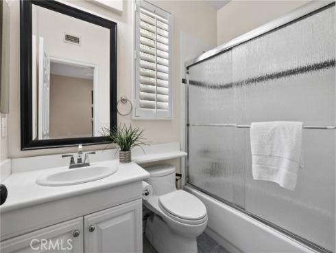 14 Buellton , Irvine, CA
