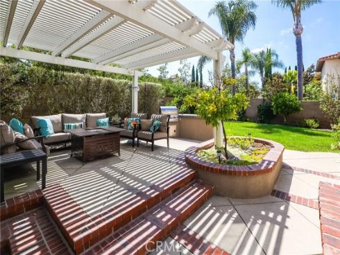 14 Buellton , Irvine, CA
