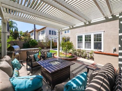 14 Buellton , Irvine, CA
