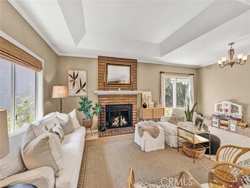 15 Whistling Swan , Irvine, CA