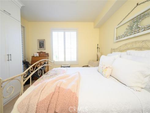 2243 Martin 211 , Irvine, CA