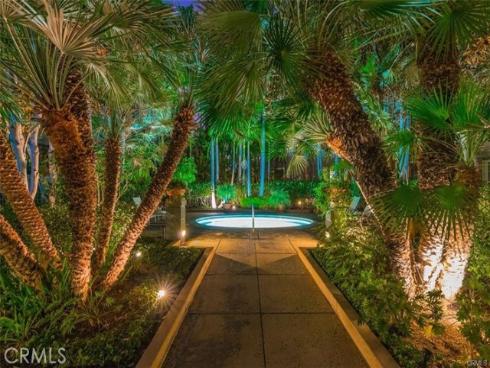 2243 Martin 211 , Irvine, CA