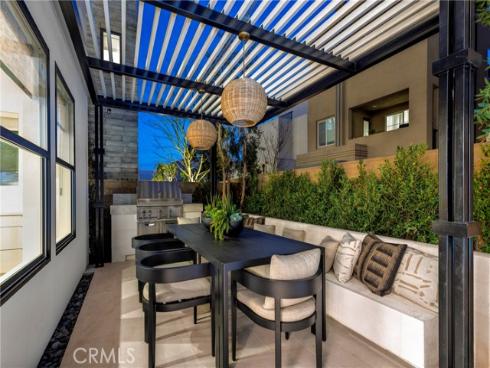 109 Apron , Irvine, CA